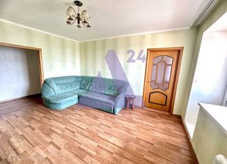 Продам 4-комнатную квартиру, 76 м2, Новоалтайск, 8-й микрорайон, 31