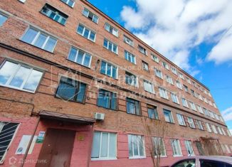 Продам двухкомнатную квартиру, 32.1 м2, Кемерово, Кузнецкий проспект, 135Б