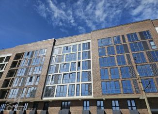 Продам 4-комнатную квартиру, 101.56 м2, Барнаул, проспект Строителей, 18к1, Железнодорожный район