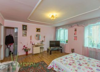 Продаю четырехкомнатную квартиру, 105 м2, Приморский край, проспект Красного Знамени, 38