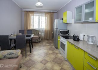 Продается трехкомнатная квартира, 71 м2, Волгоград, район Кача, проспект Маршала Жукова, 88