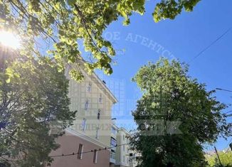 Продам 2-комнатную квартиру, 58.7 м2, Калужская область, улица Кирова, 23А