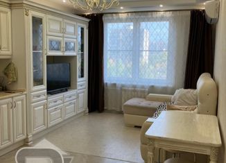 Трехкомнатная квартира на продажу, 77.2 м2, Москва, бульвар Генерала Карбышева, 18, бульвар Генерала Карбышева