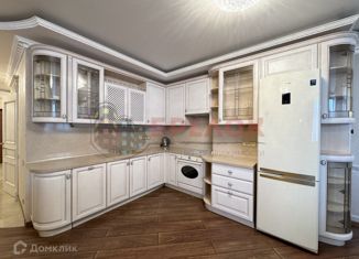 Продам двухкомнатную квартиру, 87 м2, Ростовская область, улица Максима Горького, 13/56