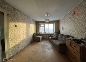 Продажа 2-комнатной квартиры, 46 м2, Коркино, улица Керамиков, 7