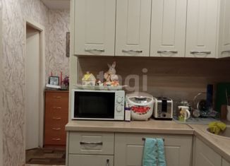 Продается 2-ком. квартира, 48.1 м2, Калуга, Пролетарская улица, 44