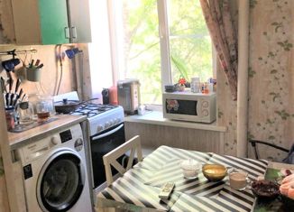 3-комнатная квартира на продажу, 58 м2, Москва, улица Сталеваров, 14к4, метро Новогиреево