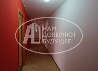 Трехкомнатная квартира на продажу, 72.4 м2, Чернушка, улица Кирова, 16А