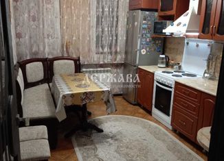 Продам 3-комнатную квартиру, 65 м2, Белгородская область, микрорайон Северный, 29