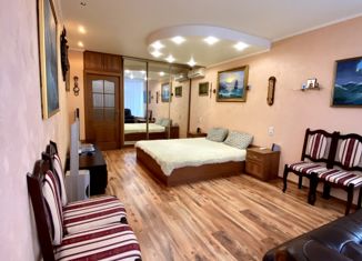 Таунхаус на продажу, 60.4 м2, посёлок городского типа Орджоникидзе, улица Ленина, 2