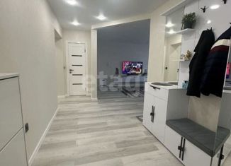 Продам 2-ком. квартиру, 60 м2, Татарстан, улица Аделя Кутуя, 3