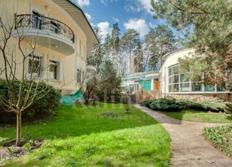 Продаю дом, 1352 м2, деревня Жуковка