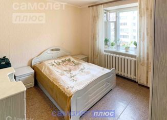 Продажа пятикомнатной квартиры, 83.5 м2, Новочебоксарск, улица Строителей, 44