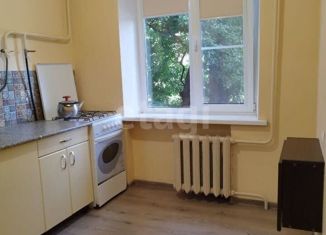 Продам 1-ком. квартиру, 30 м2, Азов, улица Васильева, 79