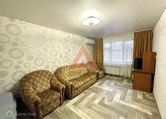 Двухкомнатная квартира на продажу, 51 м2, Астраханская область, улица Николая Островского, 164