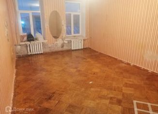 Продаю комнату, 201.1 м2, Санкт-Петербург, улица Достоевского, 30, улица Достоевского