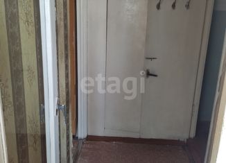 Двухкомнатная квартира на продажу, 52 м2, поселок фабрики имени Войкова, посёлок фабрики имени Войкова, 33