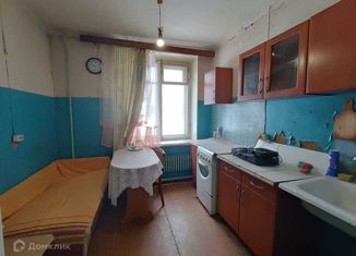 Продаю 1-комнатную квартиру, 34 м2, Тихвин, Советская улица, 73