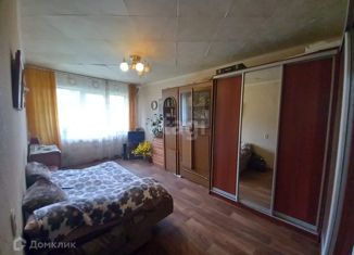 Продается двухкомнатная квартира, 44 м2, Алтайский край, улица Братьев Ждановых, 13/1