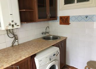 Продаю 2-комнатную квартиру, 47 м2, Ставрополь, улица Ленина, 318/3, микрорайон №5