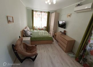 Продается двухкомнатная квартира, 52.7 м2, Краснодар, улица имени Сергея Есенина, 149