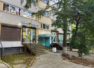 Продаю двухкомнатную квартиру, 47.1 м2, Санкт-Петербург, улица Есенина, 8к1, метро Озерки