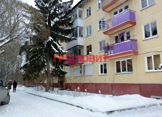 Продажа двухкомнатной квартиры, 43 м2, Новосибирск, Цветной проезд, 9, Цветной проезд