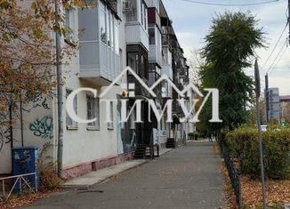 Продам 2-комнатную квартиру, 43.3 м2, Абакан, улица Щетинкина, 11