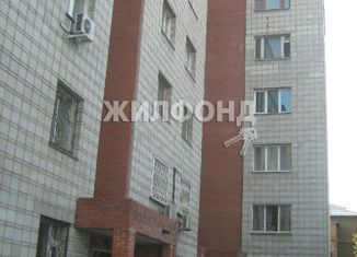 Продаю четырехкомнатную квартиру, 139.1 м2, Новосибирск, улица Медкадры, 1, улица Медкадры