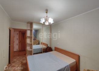 Сдам 3-ком. квартиру, 60 м2, Тюменская область, Ленинградский проспект, 12А
