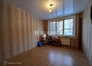 Продажа 2-ком. квартиры, 45 м2, Искитим, микрорайон Южный, 3