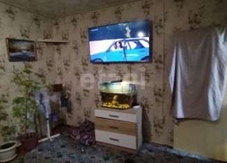 Продается 2-комнатная квартира, 51.9 м2, поселок городского типа Уренгой, микрорайон 5А, 39