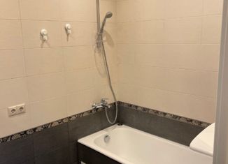 Продам трехкомнатную квартиру, 91 м2, Москва, улица Полины Осипенко, 10к1, улица Полины Осипенко