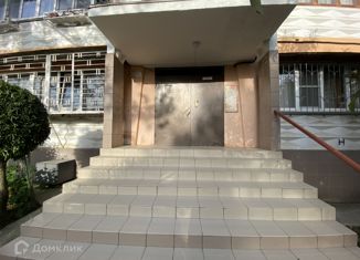Трехкомнатная квартира на продажу, 65 м2, Краснодарский край, переулок Чехова, 3Б