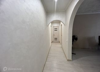 Продам 3-комнатную квартиру, 55.7 м2, Краснодарский край, улица Карла Маркса, 155
