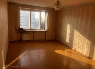 Продается двухкомнатная квартира, 52 м2, Самара, метро Алабинская, проспект Ленина, 3