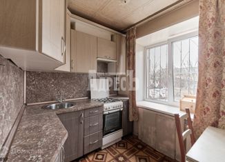 2-комнатная квартира на продажу, 42.3 м2, Обнинск, проспект Ленина, 110