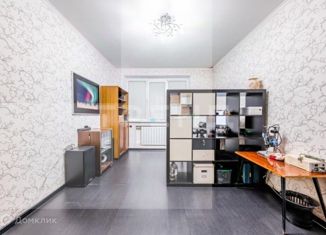 Продается трехкомнатная квартира, 60.7 м2, Санкт-Петербург, метро Улица Дыбенко, улица Антонова-Овсеенко, 9к2
