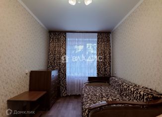 Продаю 3-ком. квартиру, 60 м2, Строитель, улица Ленина, 18
