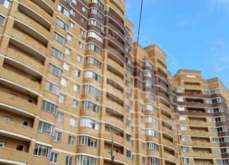 Продается 2-ком. квартира, 61 м2, Калуга, улица Кибальчича, 2, ЖК Галактика