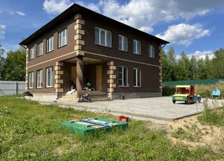 Продаю дом, 242 м2, деревня Беклемишево