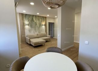 Продаю трехкомнатную квартиру, 73.3 м2, посёлок городского типа Сириус, ЖК Фрукты, улица Акаций, 34к4