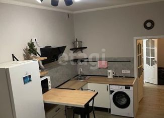 Продается 2-ком. квартира, 58 м2, Белгородская область, улица Костюкова, 36А