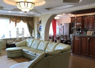 Продается 3-ком. квартира, 207 м2, Курчатов, Коммунистический проспект, 33