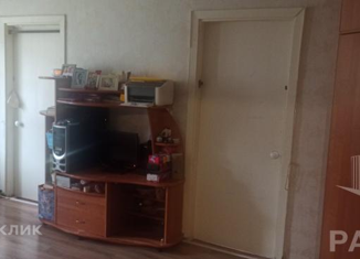 Продаю четырехкомнатную квартиру, 60.4 м2, Новосибирская область, Центральная улица, 10