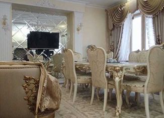 Продается многокомнатная квартира, 200 м2, Пятигорск, улица Малыгина, 23