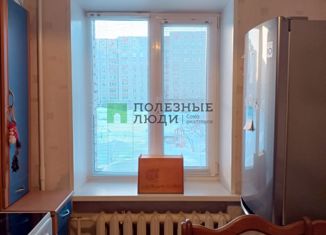 Продаю двухкомнатную квартиру, 48.9 м2, Глазов, улица Калинина, 2А