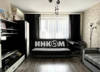 Продаю 2-ком. квартиру, 54 м2, Москва, Кленовый бульвар, 13к1, Кленовый бульвар