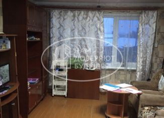 Продам 2-ком. квартиру, 38 м2, поселок Менделеево, Уральская улица, 8