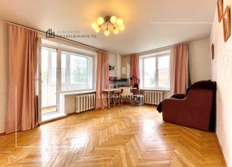 Продаю двухкомнатную квартиру, 42.6 м2, Санкт-Петербург, 1-й Рабфаковский переулок, 4, метро Пролетарская